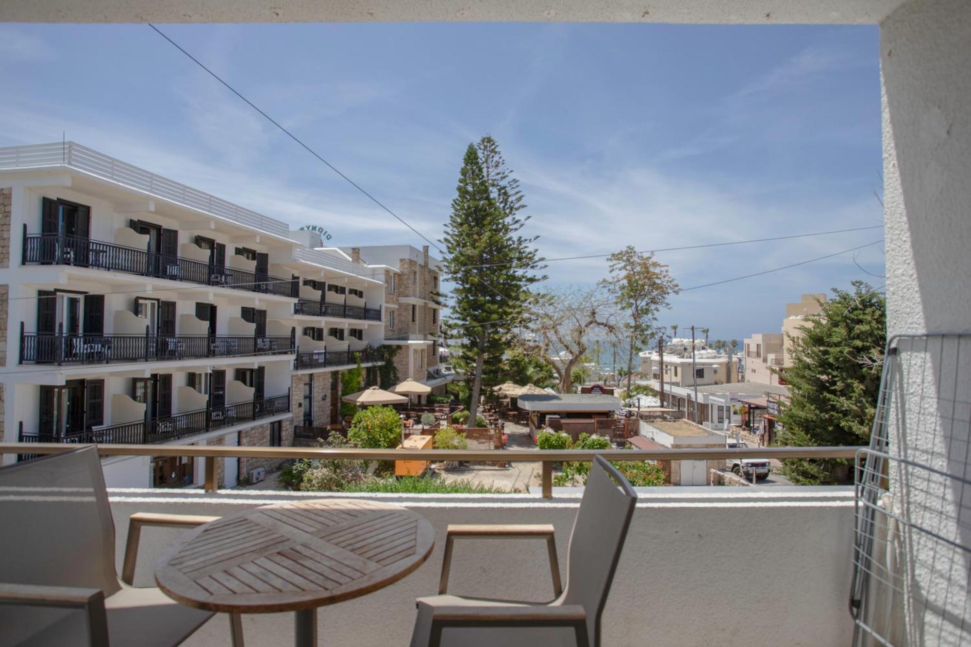Papadavid Apartments Paphos Exterior photo